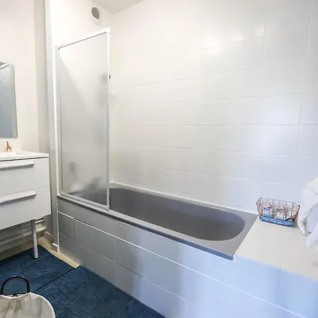 Grand Confort Au Coeur Du Centre Apartment